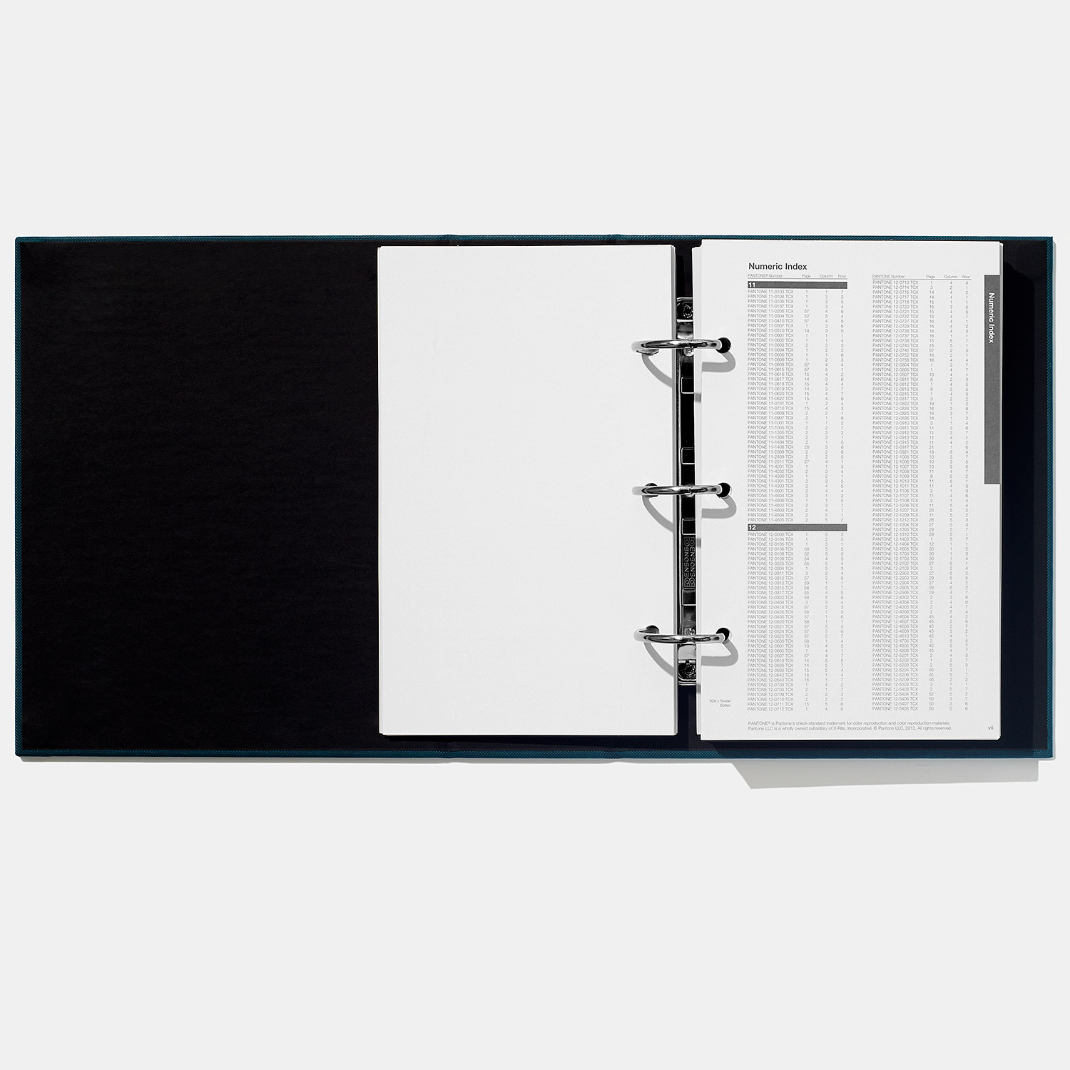 Pantone FHI Cotton Planner 2019 edition Keep color within reach, but never in the way - View 2