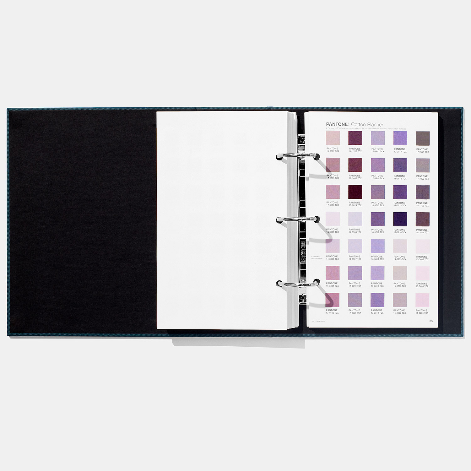 Pantone FHI Cotton Planner 2019 edition Keep color within reach, but never in the way - View 3
