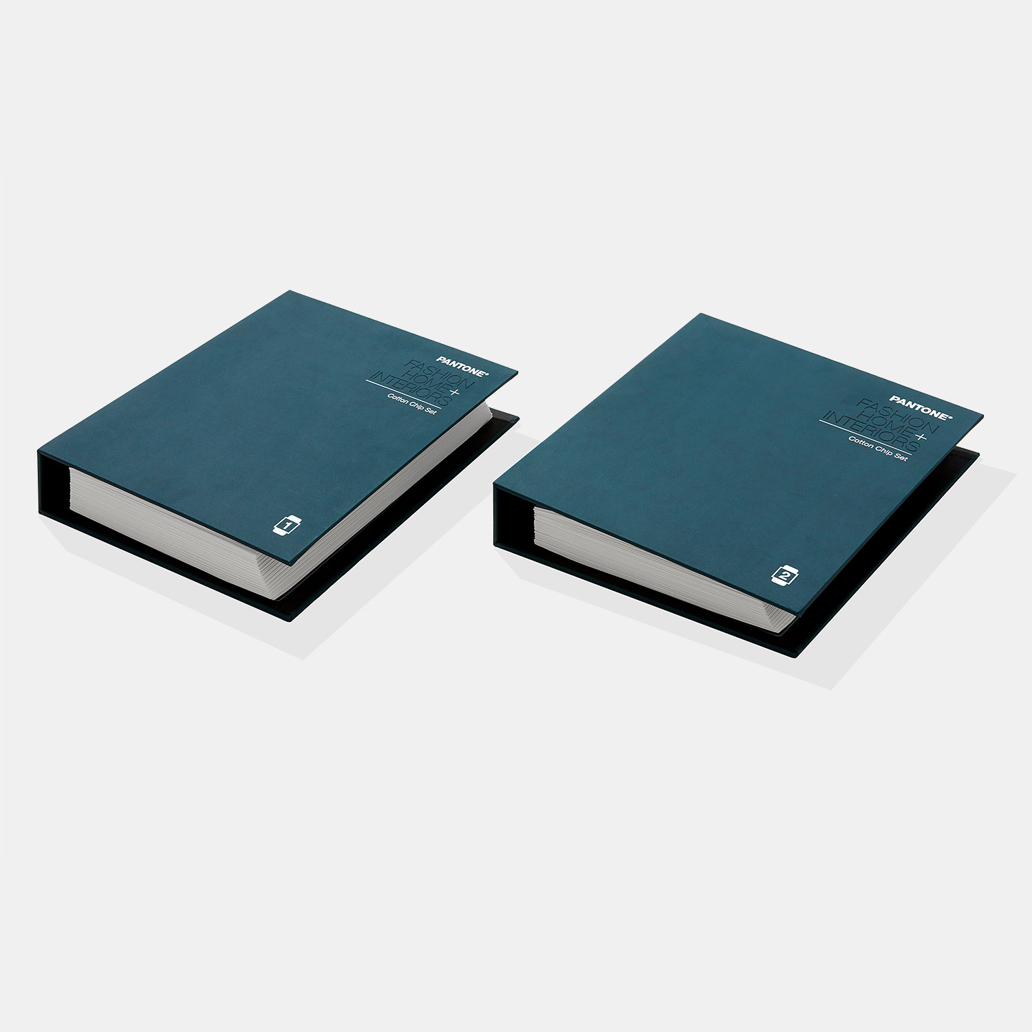 Pantone FHI Cotton Chip Set 2019 edition Pantone’s most popular textile tool with removable chips - View 1