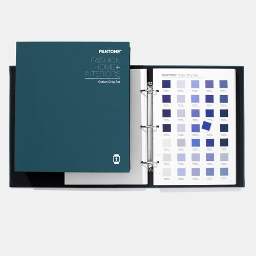 Cotton Chip Set Pantone’s most popular textile tool with removable chips