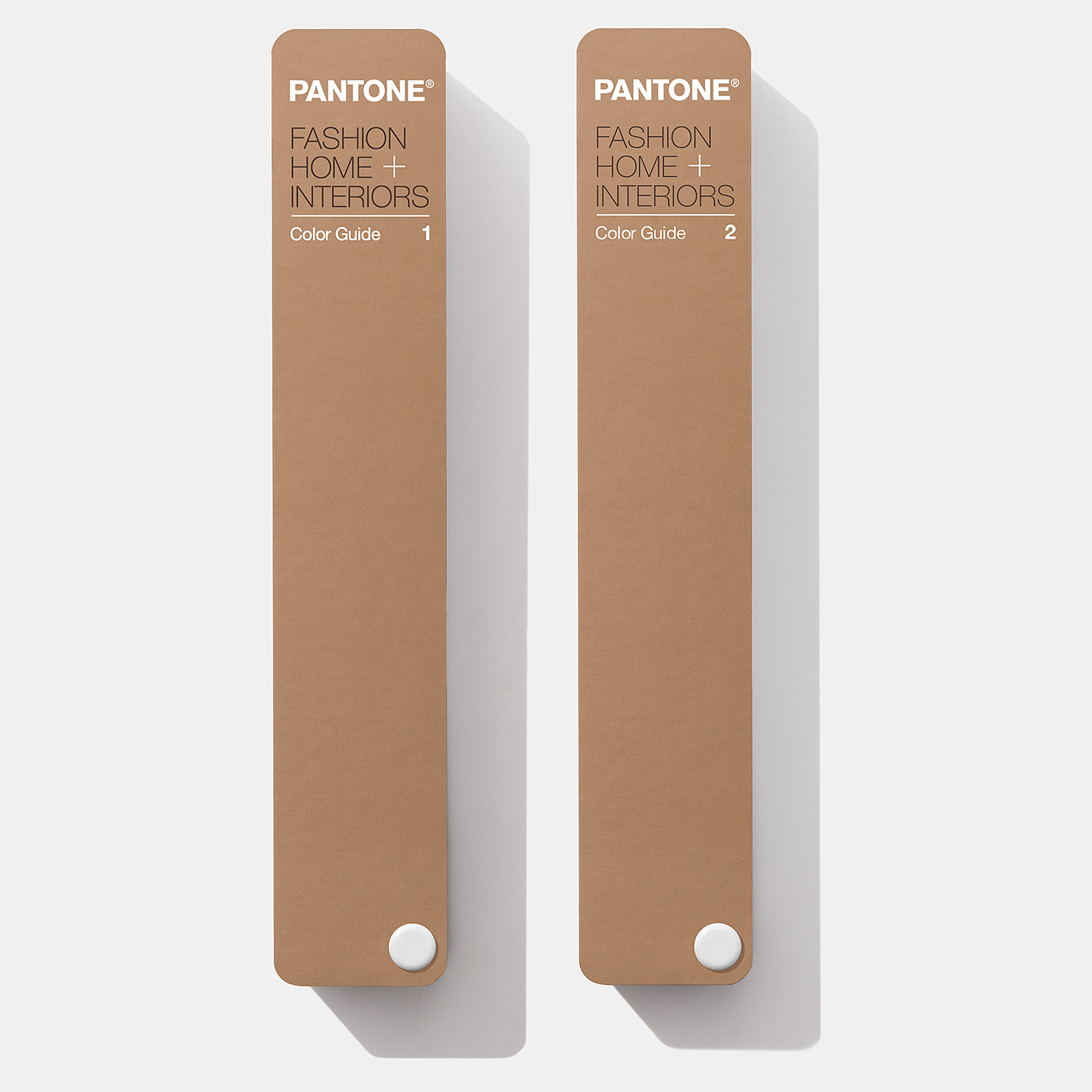 Pantone FHI Color Guide 2019 edition A two-guide set for hard home and fashion accessories - View 1