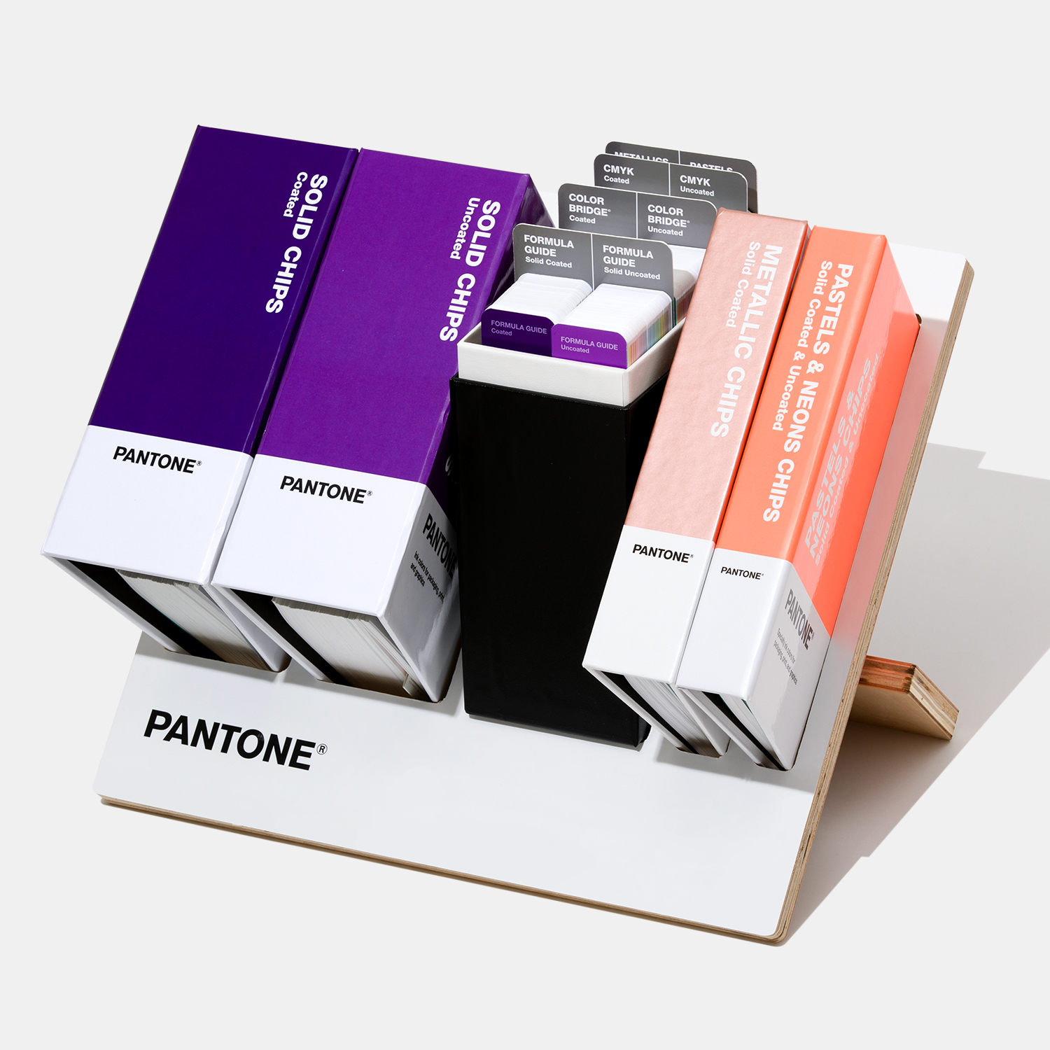 Pantone Reference Library The comprehensive color resource for graphics and print - View 3