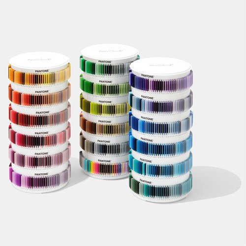 Pantone Plus Plastic Standard Chips Collection 