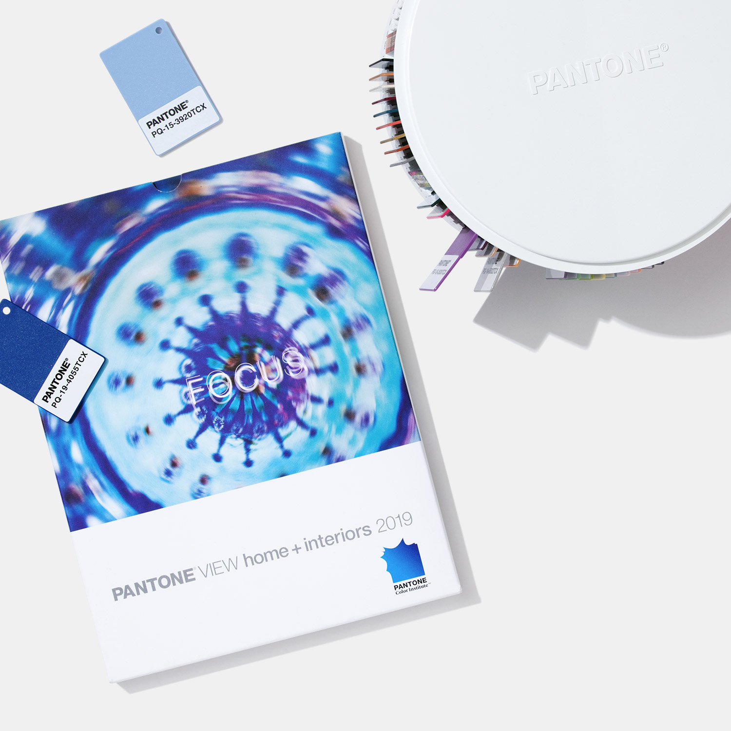Pantone PANTONEVIEW home + interiors 2019 with Plastic Standards - View 1